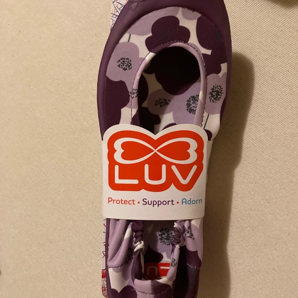 luv footwears - Picture 3 of 3